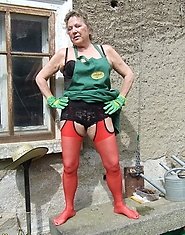 Naughty housewife getting horny in the garden